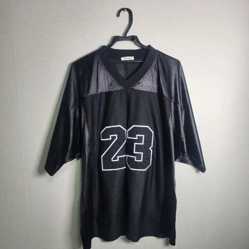 [BUNJANG] More More 23 Black Jersey / 모어모어 23번 블랙 져지