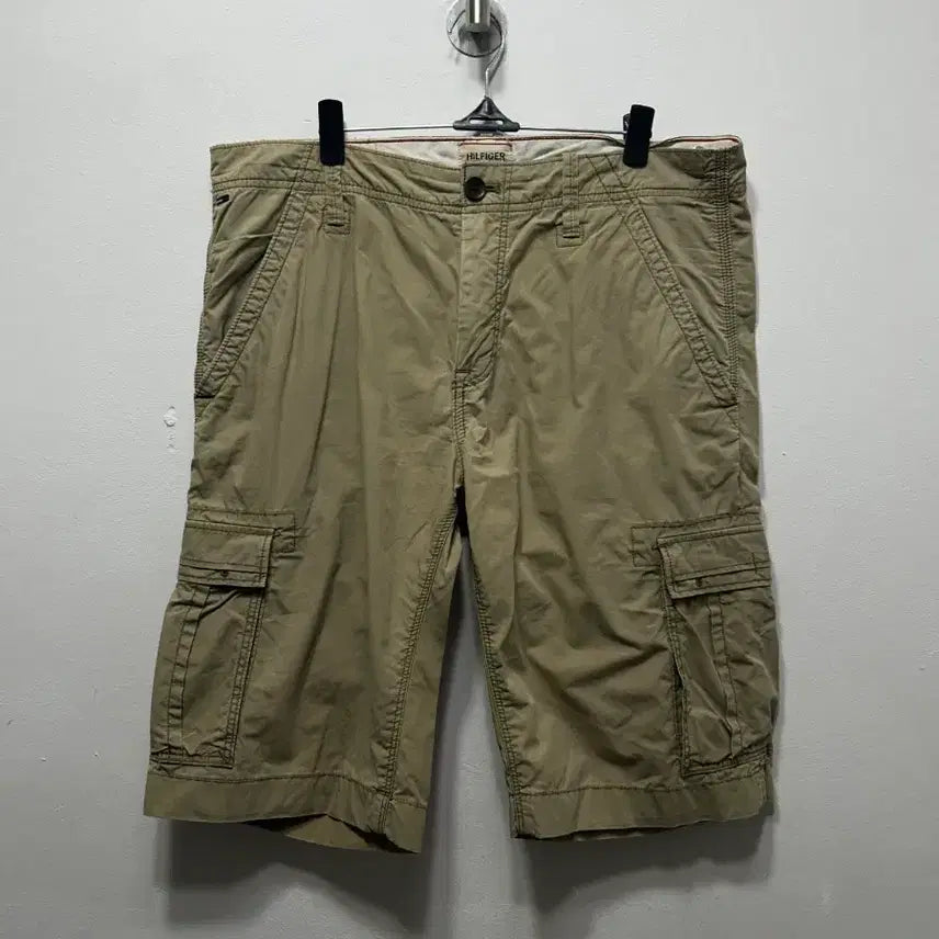 [BUNJANG] Tommy Hilfiger Cargo Shorts Beige 32 / 타미힐피거 카고 반바지 베이지 32