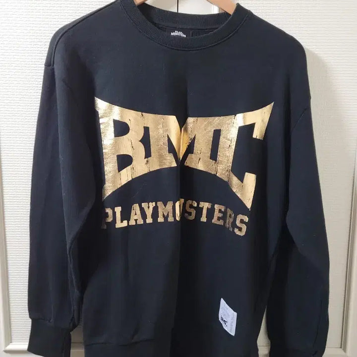 [BUNJANG] BMC Playmonsters Gold Logo Sweatshirt (M) / BMC 플레이몬스터즈 골드 로고 맨투맨 M 사이즈