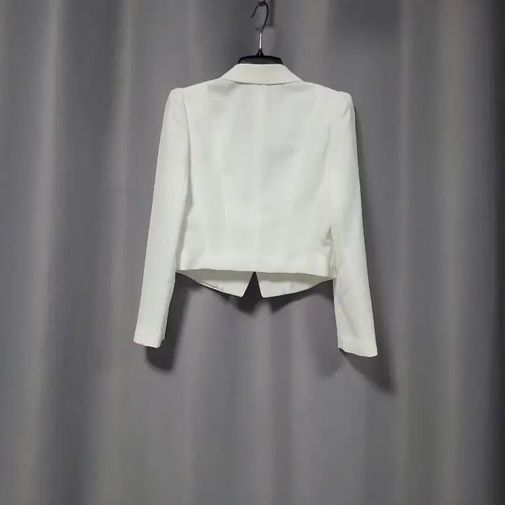 [SOLD OUT] LYNN 숏 재킷