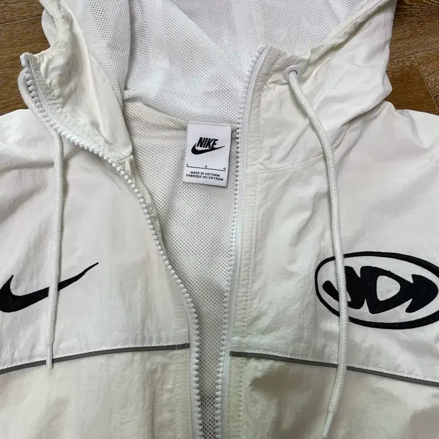 [SOLD OUT] 나이키 JDL 화이트 바람막이