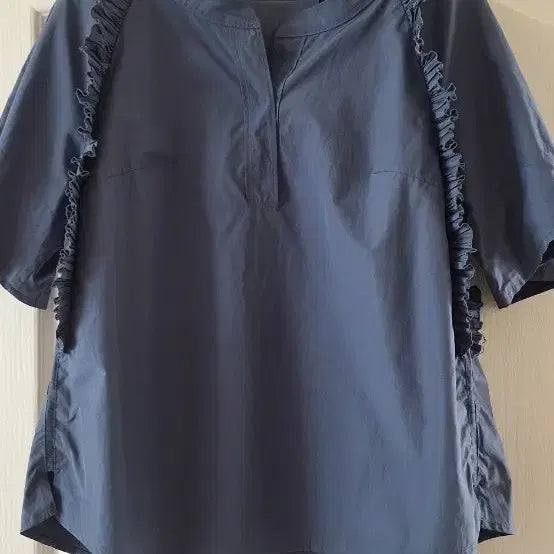 [BUNJANG] Mine Ruffle Short Sleeve Blouse / 마인 러플 반팔 블라우스