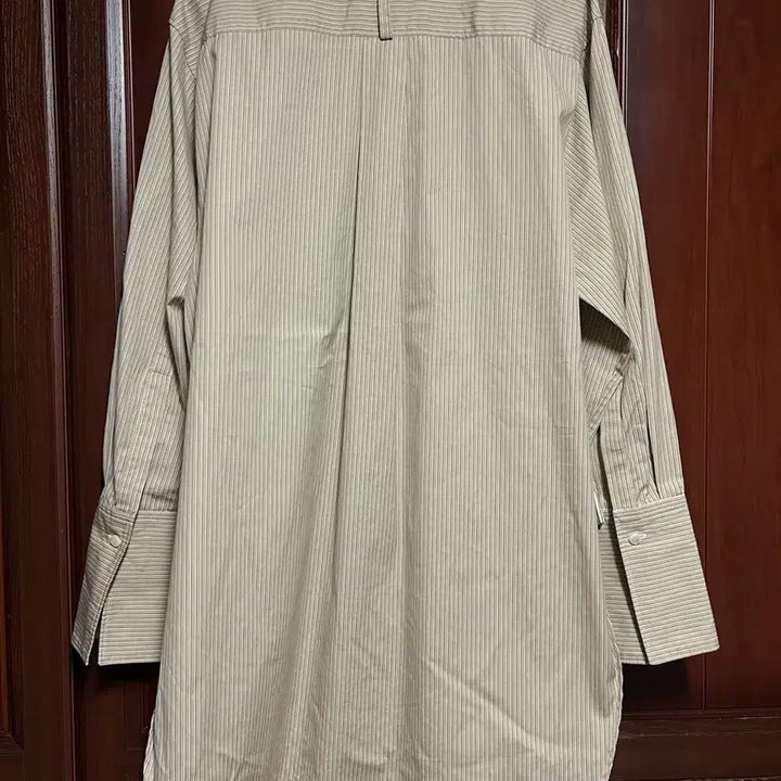 [SOLD OUT] 조셉 스트라이프 셔츠