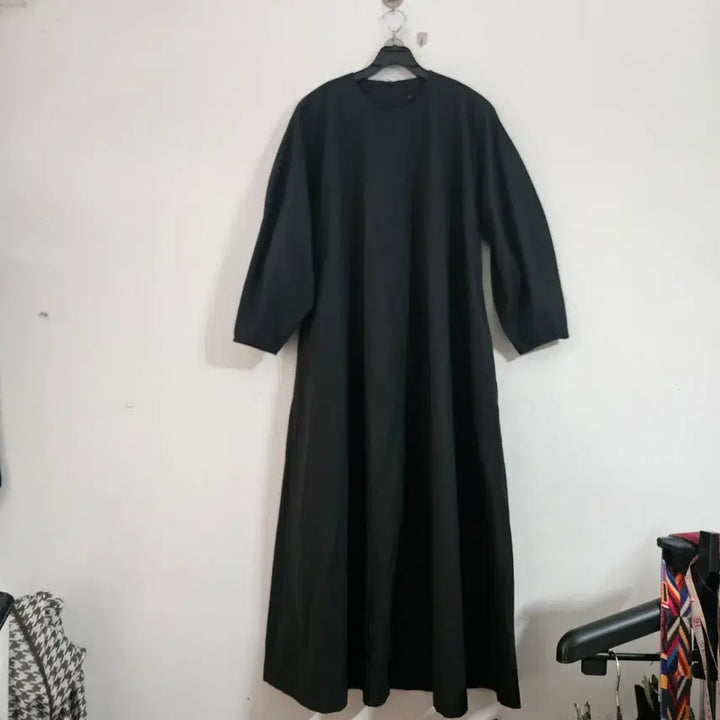 [BUNJANG] Black Long Dress 3/4 Sleeves / 블랙 롱 원피스 7부 소매