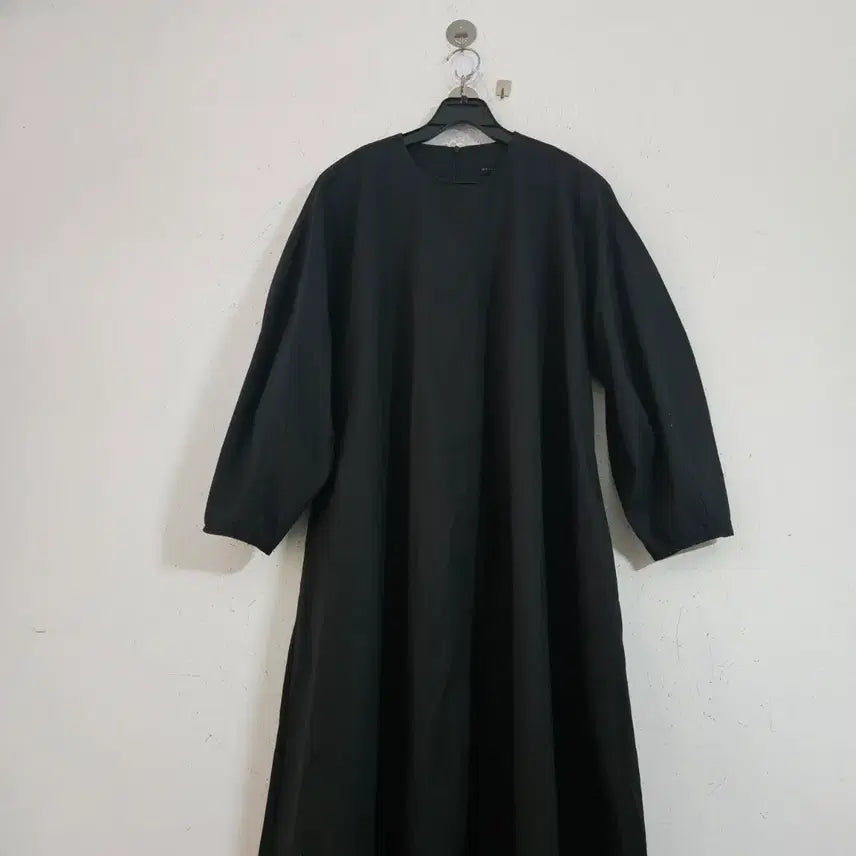 [BUNJANG] Black Long Dress 3/4 Sleeves / 블랙 롱 원피스 7부 소매