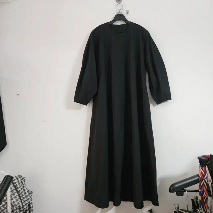[BUNJANG] Black Long Dress 3/4 Sleeves / 블랙 롱 원피스 7부 소매