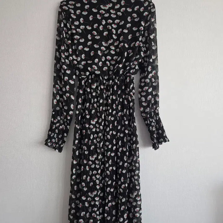 [BUNJANG] Flower Pattern Black Dress / 플라워 패턴 블랙  원피스