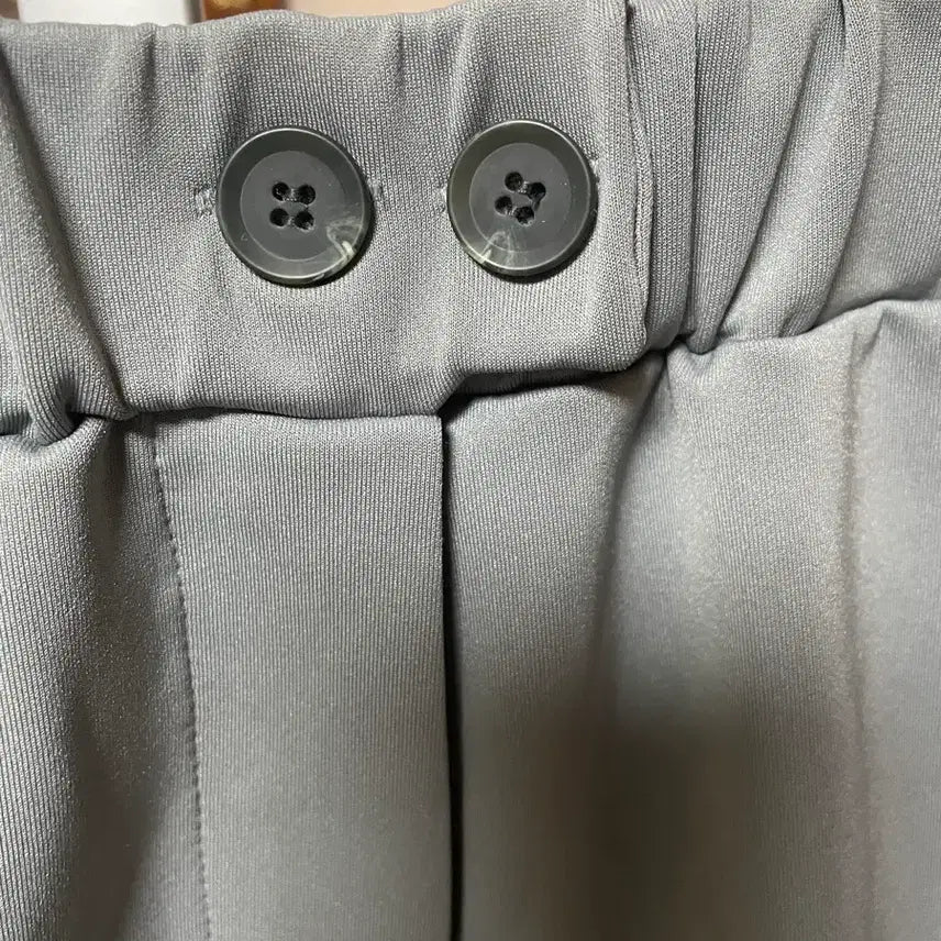 [BUNJANG] CHAMBLUE Gray Shorts (New) / CHAMBLUE 회색 반바지 새상품