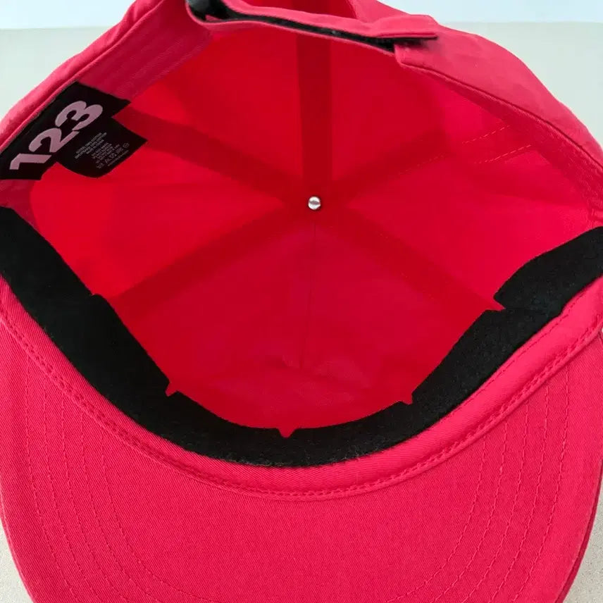 [BUNJANG] RRR123 Logo Embroidered Cap Red / RRR123 로고 자수 캡 레드