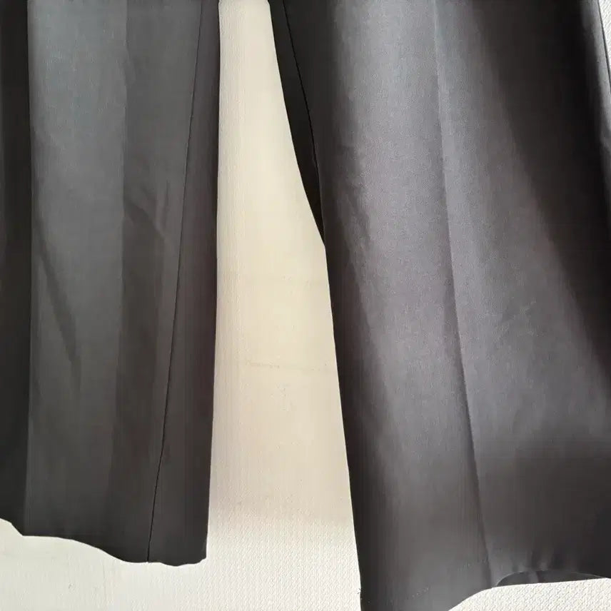 [BUNJANG] Ggsing Slacks / ggsing 슬랙스