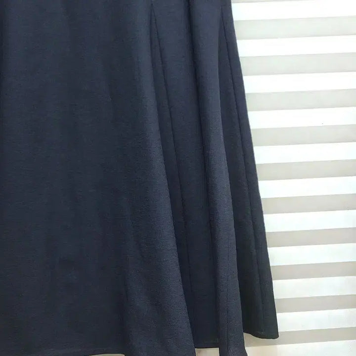 [BUNJANG] Line Flare Long Dress / 라인> 25년 구입-플레어 롱원피스 (299천원)