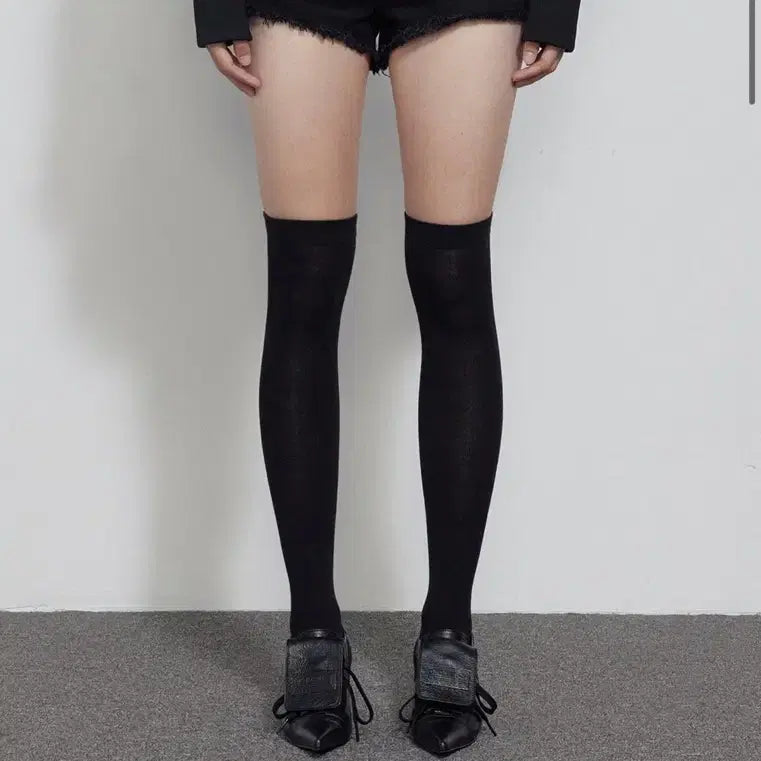[BUNJANG] Bohemian Seoul Black Shorts / 보헤미안 서울 DAMAGE BLACK SHORTS, BLACK 사이즈 1