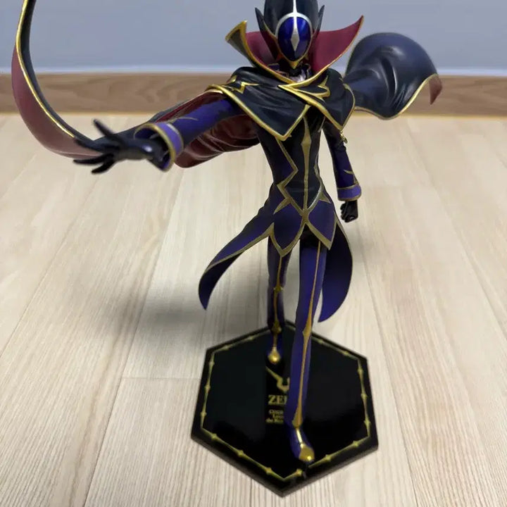 [BUNJANG] MegaHouse Code Geass Lelouch Zero GEM Figure / 코드기어스 g.e.m 를르슈 제로 피규어