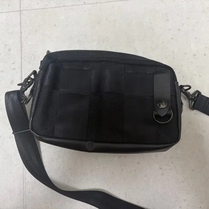 [BUNJANG] Porter Heat Shoulder Bag / 포터 히트 숄더백