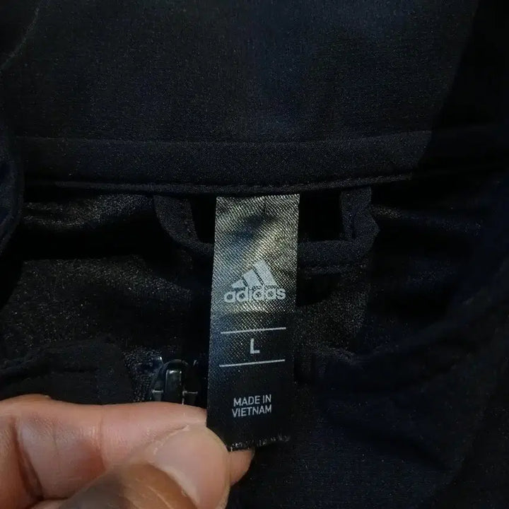 [BUNJANG] Adidas Reflective Logo Track Jacket / 아디다스 블랙 화이트 리플렉티브 로고 삼선 에어로레디 쿨 터치 트랙자켓