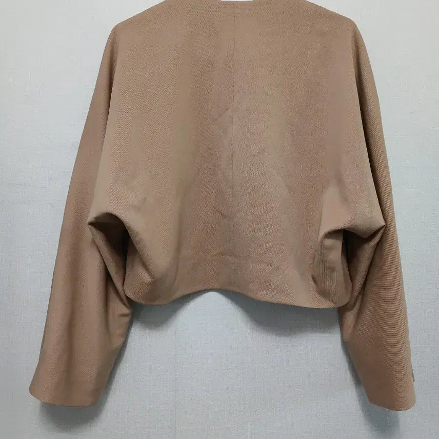 [BUNJANG] V-Neck Crop Jacket Beige / CONCISE. 브이넥 크롭 자켓 베이지