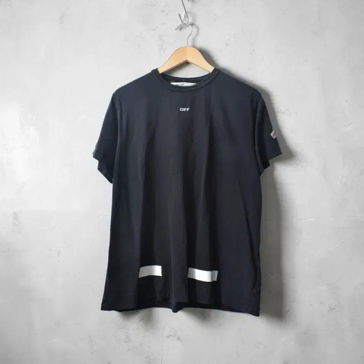 [BUNJANG] Off-White T-Shirt M0279 / 오프화이트 반팔티 S M0279