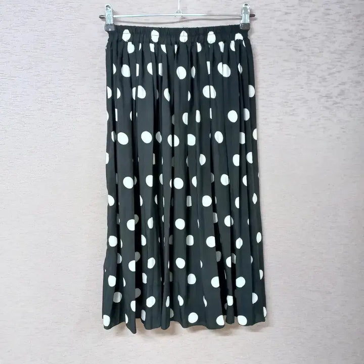 [BUNJANG] 8 Seconds Black Dot Pleated Skirt / B4-27/에잇세컨즈 블랙 도트무늬 주름 스커트 여성