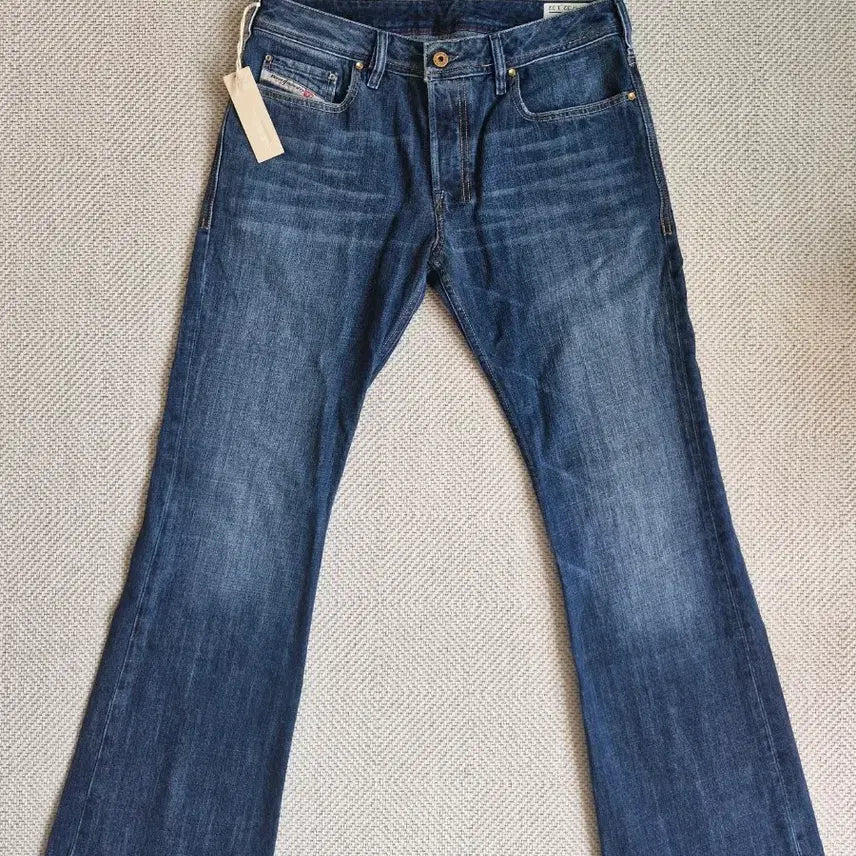 [SOLD OUT] 디젤 ZATHAN 부츠컷 32 새상품