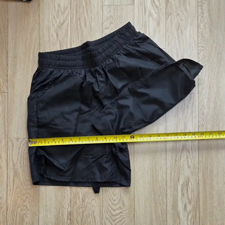 [SOLD OUT] 미사용 태극 한국 육군 트레이닝 반바지 M사이즈 (26정도)(줄자사진