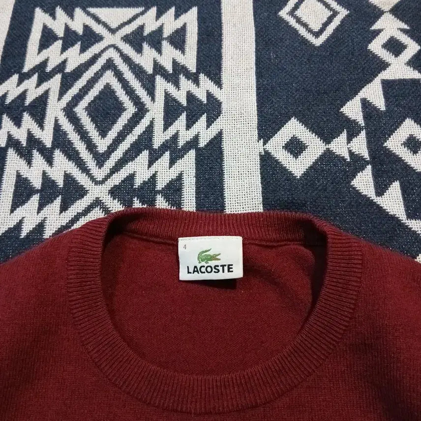 [BUNJANG] Lacoste Burgundy Wool Crew Neck Knit Sweater / 라코스테 버건디 크록패치 울100 아메카지 캐주얼 라운드넥 니트 M