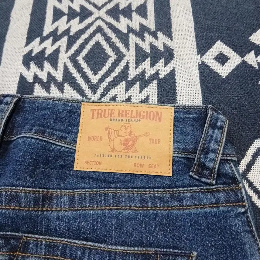 [BUNJANG] True Religion Slim Straight Jeans / 트루릴리전 중청워싱 네이비 스티치 슬림 스트레이트핏 스트레치 청바지 데님