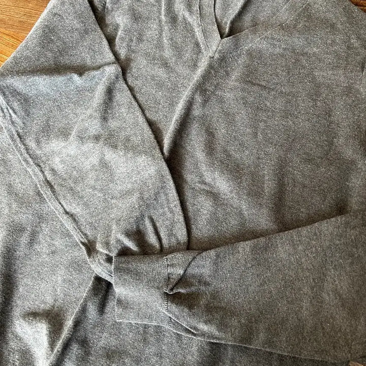 [BUNJANG] Uniqlo V-Neck Knit XL / 유니클로 브이넥니트 XL