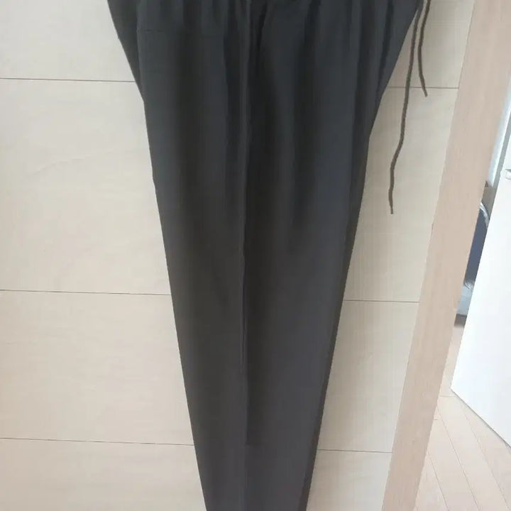 [BUNJANG] 내셔널지오그래픽 춘추용 조거타잎 면바지 XXL 새상품 / 내셔널지오그래픽 춘추용 조거타잎 면바지 XXL 새상품