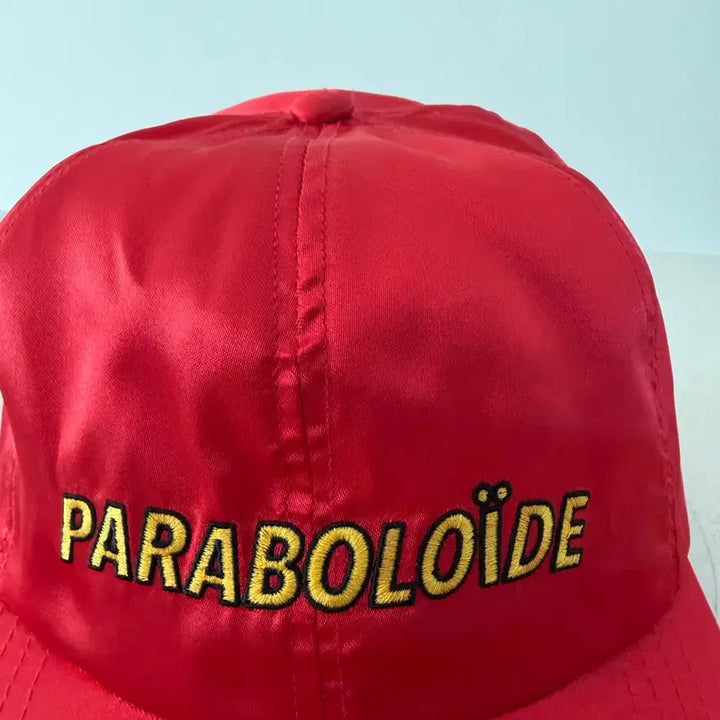 [BUNJANG] Paraboloide Satin Logo Cap Red / 파라볼로이드 사틴 로고 캡 레드
