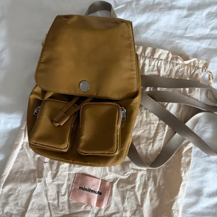 [BUNJANG] Minitmute Clo Backpack Khaki / 미닛뮤트 클로 백팩 카키