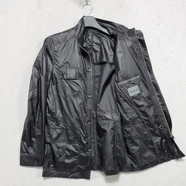 [BUNJANG] Interview Lightweight Windbreaker Jacket (Men&