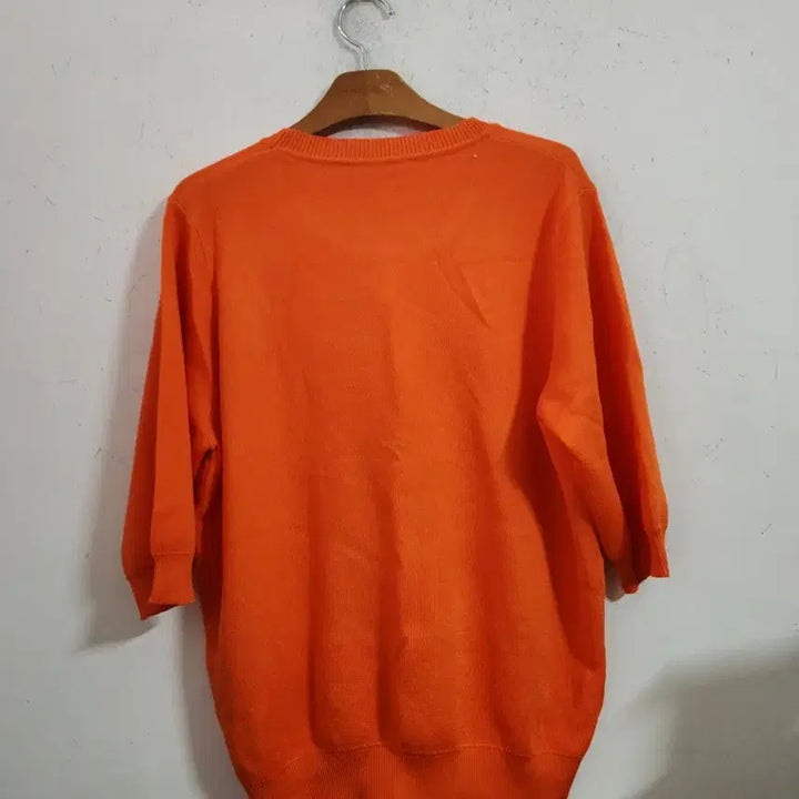 [BUNJANG] Orange Rose Pattern Knit T-shirt / 오렌지색 장미 패턴 니트 티셔츠