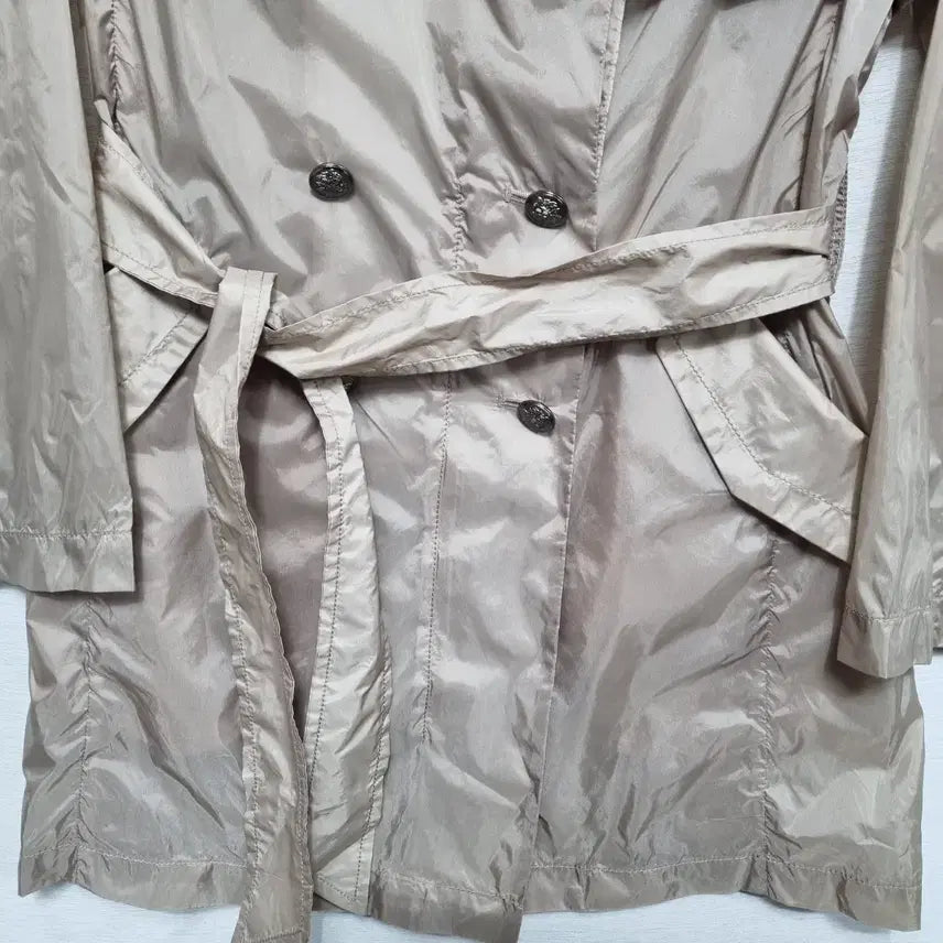 [BUNJANG] Identity Lightweight Windbreaker Jacket (Women&