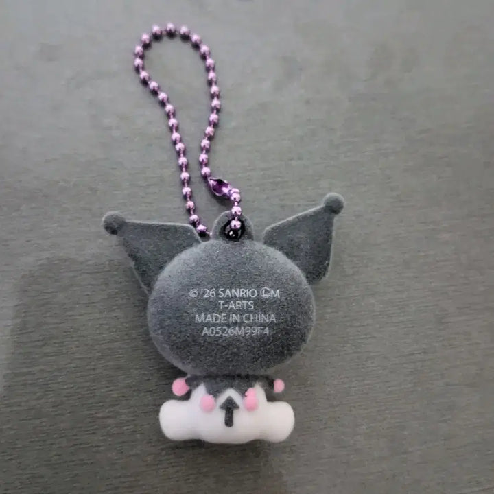 [BUNJANG] Kuromi Flocked Figure Keyring / (5월까지 할인)쿠로미 플로키 피규어 키링