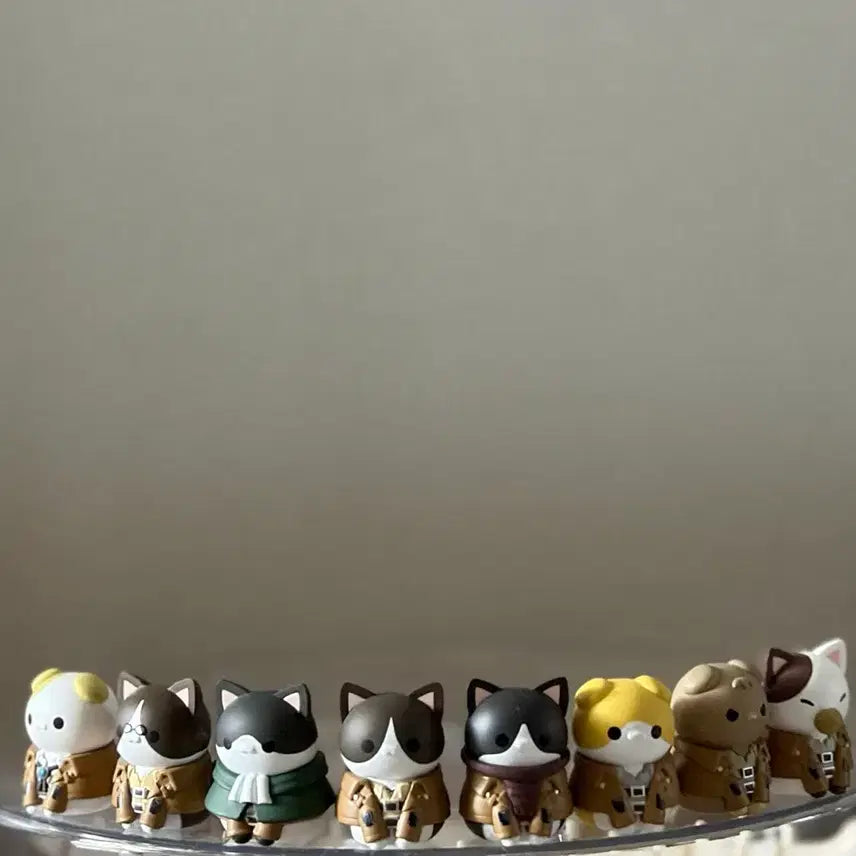 [BUNJANG] Attack on Titan Mega Cat 8-Piece Set (Unsealed) / (개봉)진격의거인 메가캣 8종세트