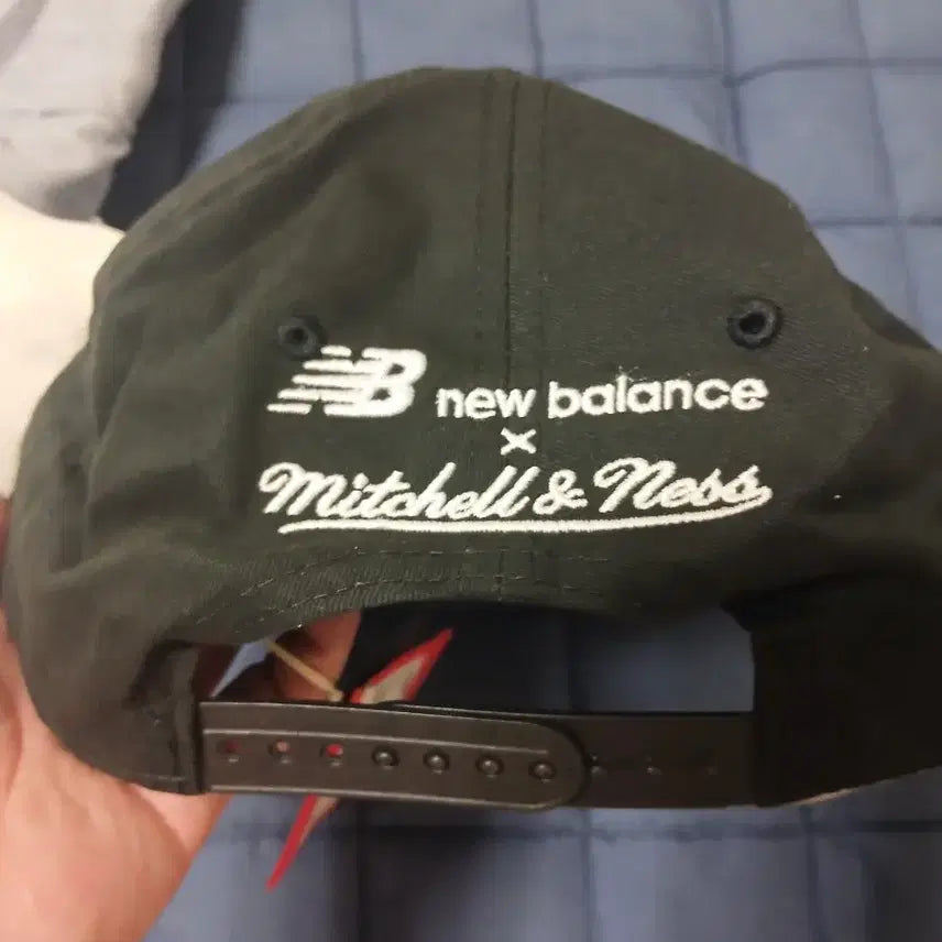 [BUNJANG] New Balance Black USA Embroidered Snapback Hat / 뉴발란스 모자
