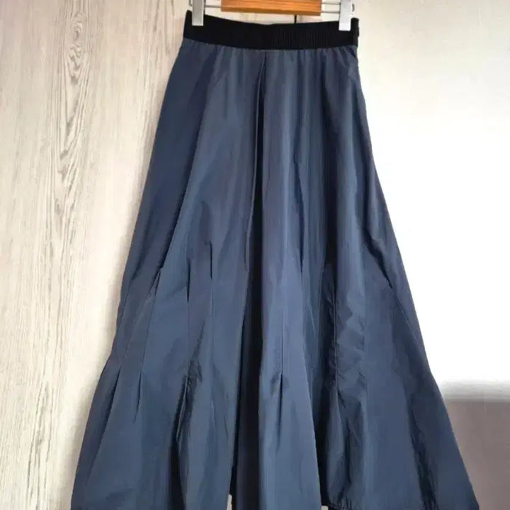 [BUNJANG] SYSTEM Navy Flare Long Skirt / 시스템 네이비 플레어 롱 스커트 61-90