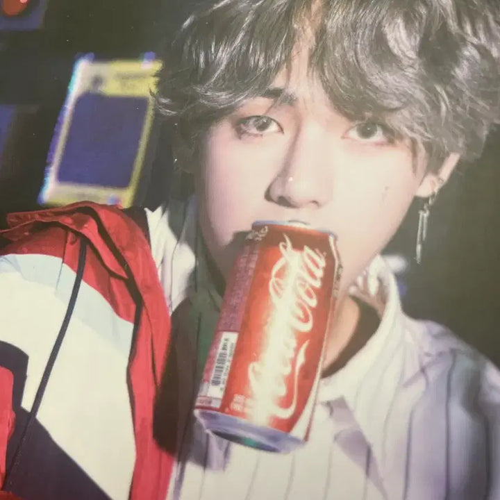 [BUNJANG] BTS V ARMYPEDIA Postcard 12-Piece Set / 태형 아미피디아 엽서 12장 풀셋 방탄 포카 뷔 bts