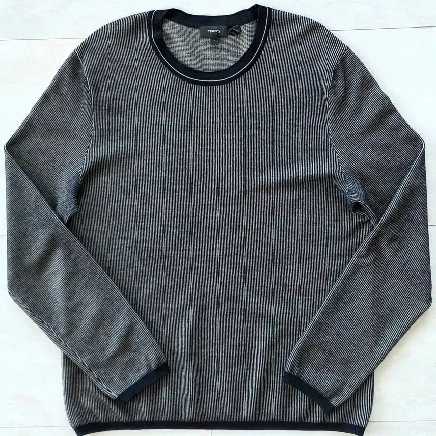 [BUNJANG] Theory Stripe Knit / 띠어리 간절기용 스트라이프 니트.100