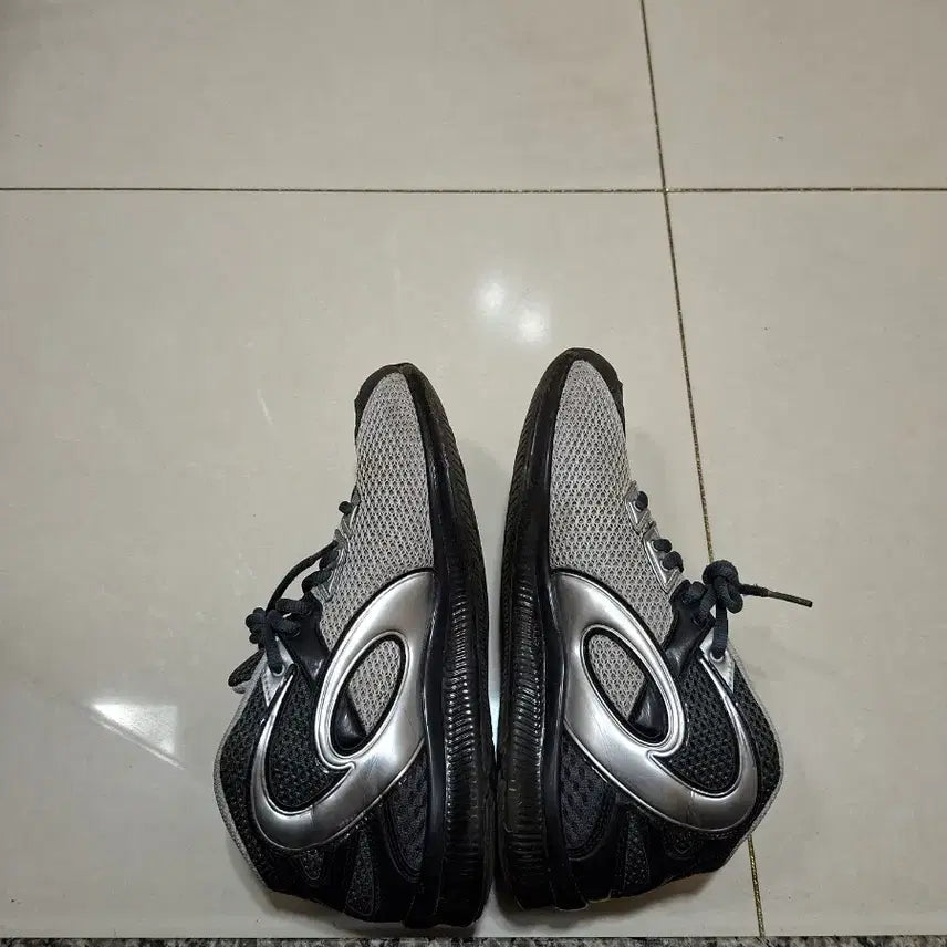 [BUNJANG] Asics Kiko Gel-Sokat Size 260 / 아식스 키코 젤소켓 260사이즈