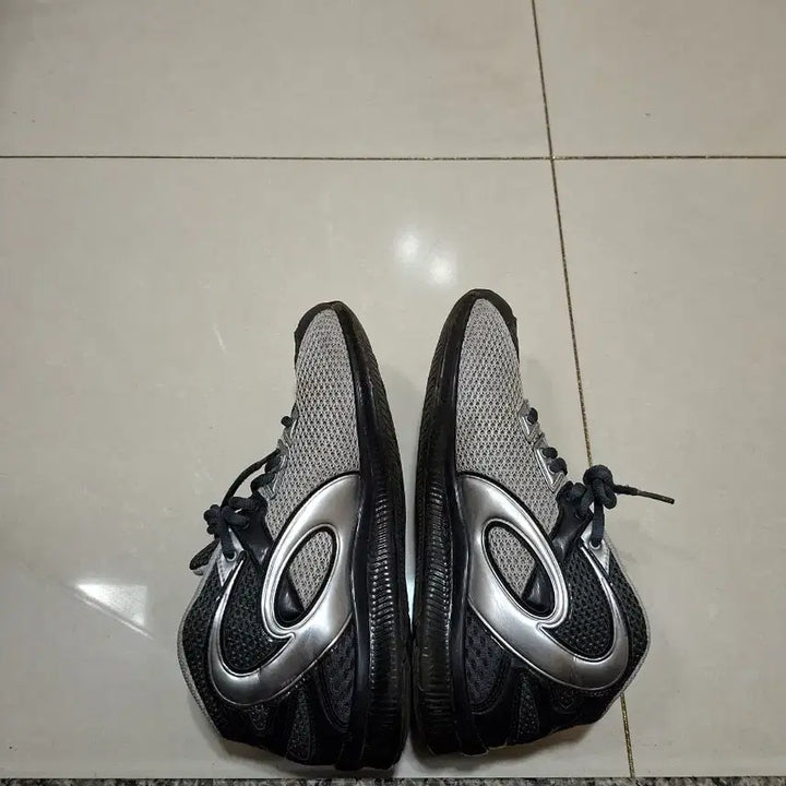 [BUNJANG] Asics Kiko Gel-Sokat Size 260 / 아식스 키코 젤소켓 260사이즈
