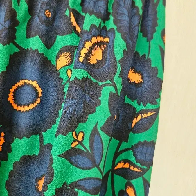 [SOLD OUT] 초록 밴딩 언발롱스커트 새상품
