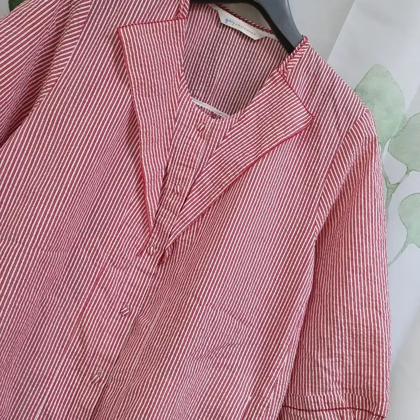 [SOLD OUT] 기비  자켓식 블라우스