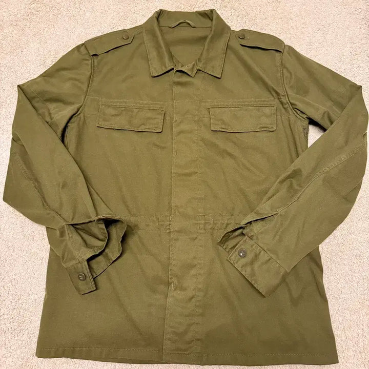 [BUNJANG] Czech Field Jacket Khaki Military Style / 체코군 필드 자켓