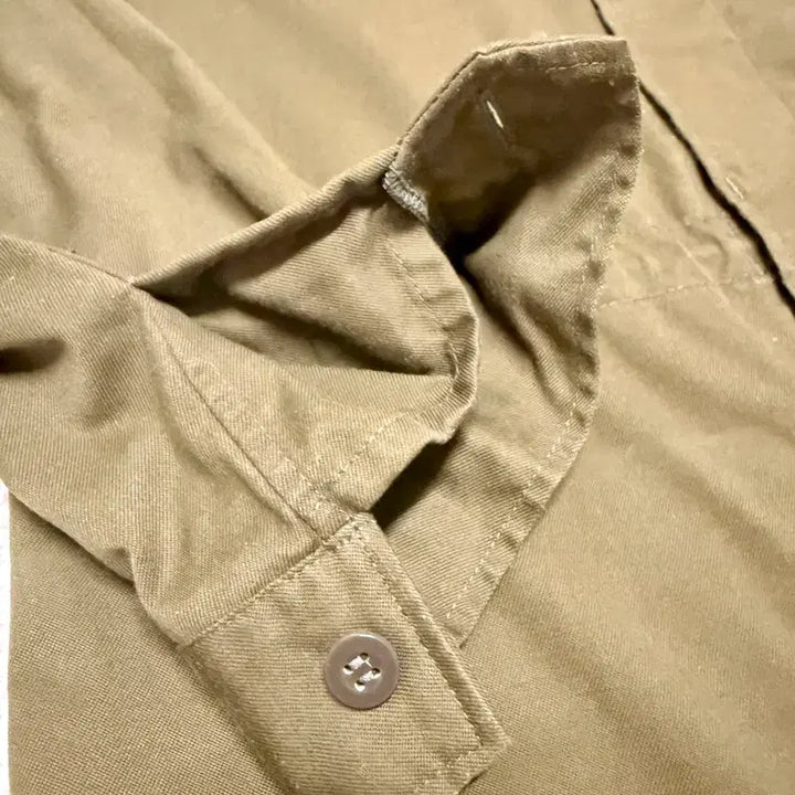 [BUNJANG] Czech Field Jacket Khaki Military Style / 체코군 필드 자켓