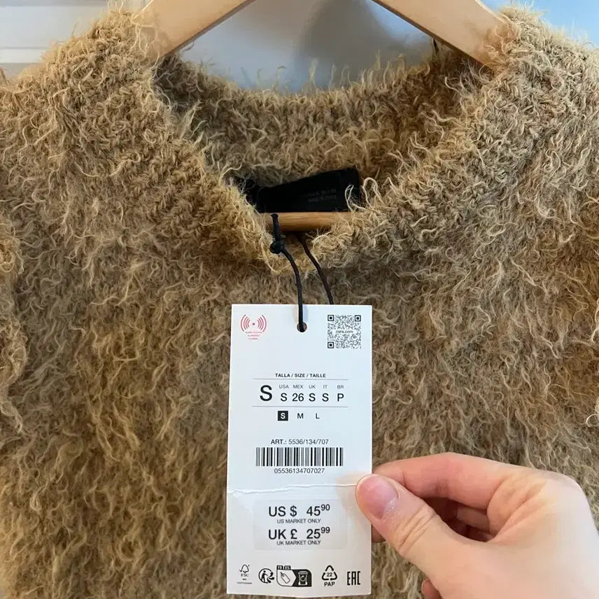 [SOLD OUT] 자라 퍼니트베스트 나시 민소매 zara