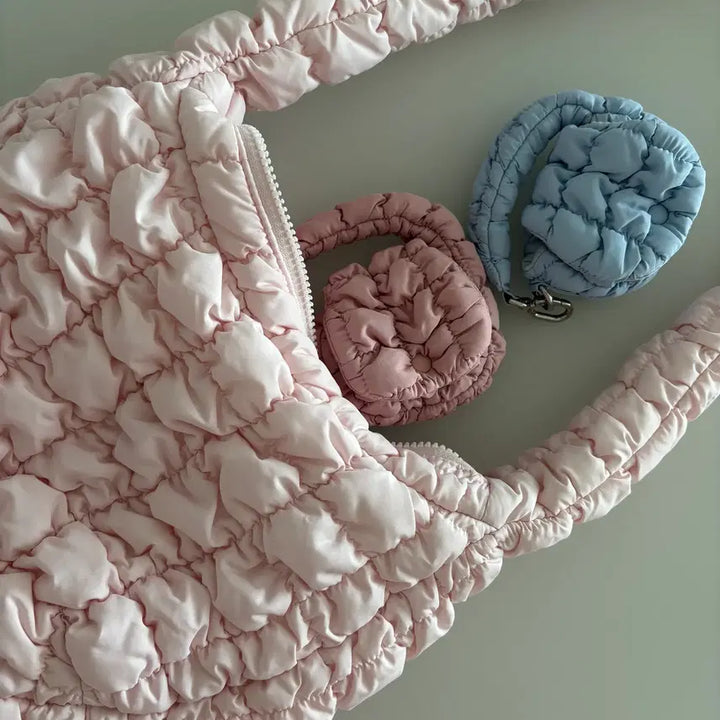 [BUNJANG] COS Quilted Nano Bag Keychain Pink New / [코스] 코스 퀼티드 나노백 키링 핑크 새상품