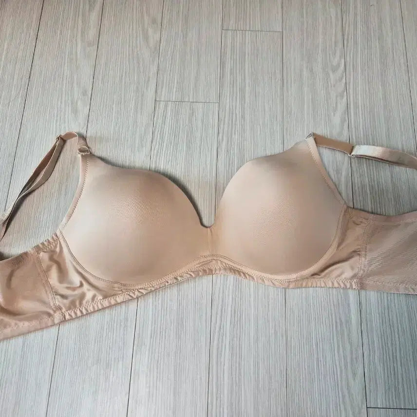 [BUNJANG] 로얄리윤 브라 80G 중고브라단품 / 로얄리윤 브라 80G 중고브라단품
