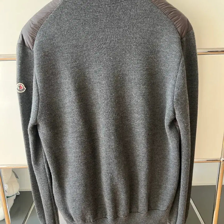 [SOLD OUT] 몽클레어 니트패딩 XL