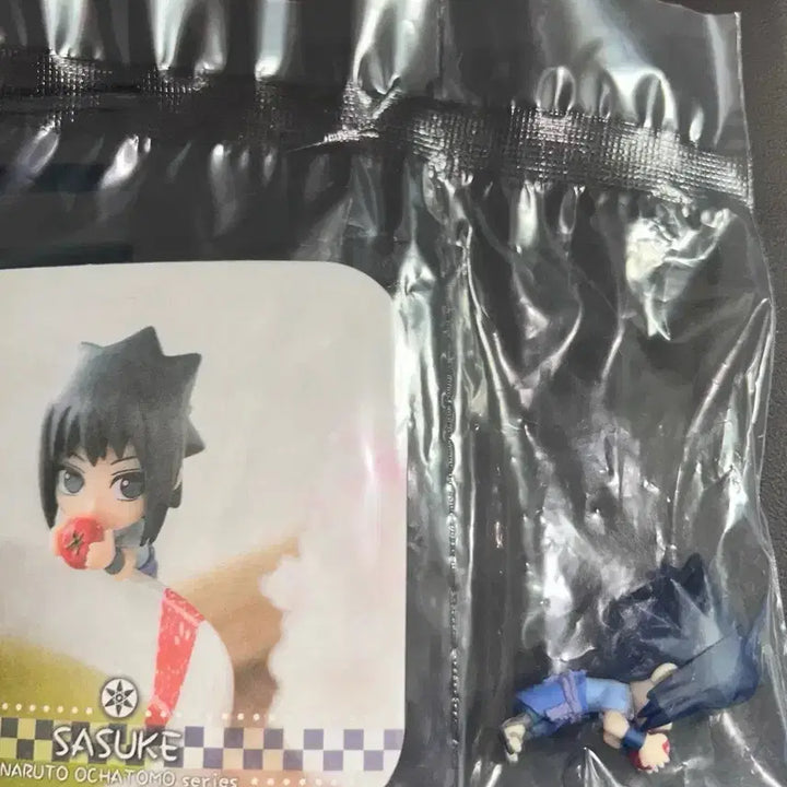 [BUNJANG] Sasuke Uchiha Ochakomo Figure / 사스케 오챠토모